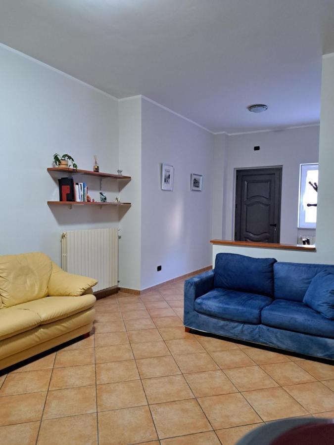 La Casa Di Mezzo-Affitti Brevi-Zona Ospedali Villa Busso Exterior photo